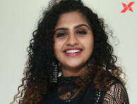 Oru Adaar Love movie fame Noorin Shereef interview photos