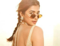 Actress Pooja Hegde Looks Super Adorable. Fans Are Totally Flattered !!