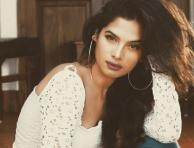 Tanya Hope continuing to post some jaw-dropping stuff