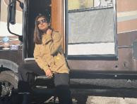 Gorgeous Actress Anushka Sharma Posted Sun-Kissed Images That Everyone's Drooling Over!!