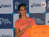 Pooja Hegde at Mumbai Marathon Press Conference - photos