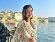 Shirley Setia's Adorable Pictures In Udaipur - The City of Lakes