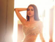 Mouni Roy's Saree Avatar Is On Fire!! Mouni's Mesmerizing Images Are Making Buzz Over The Social Media