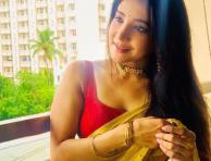 Kollywood actress Sakshi Agarwal gorgeous photos