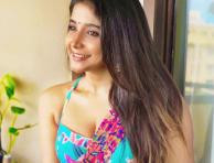 Indian film actress and model Sakshi Agarwal glamorous gallery
