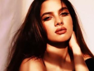Khaki Actress Tanya Hope's Look Hot In These Latest Photoshoot Pictures