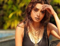 Television Actress Tina Datta Looks Alluring, Sexy and Hot Photos are making buzz on internet