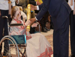 Singer Sulochana Chavan Dies At 92