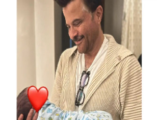 Sonam Kapoor Wishes Dad Anil Kapoor On His Birthday With A Lovely Message