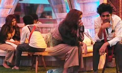 Sagar And Serena In Love? Reneesha Seeks Some Anwsers In The Bigg Boss House