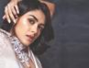 Mrunal Thakur’s Fan Base Has Grown By Leaps And Bounds