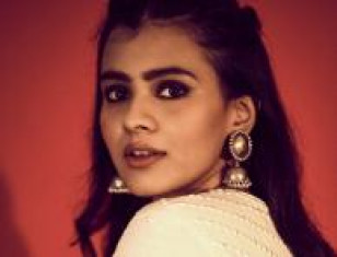 Here's a look at the photos of Hebah Patel just posted on Instagram!