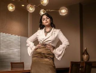 Monal Gajjar rocked the outfit in her best stylish way