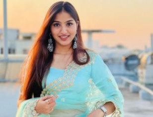 Slum Dog Husband Starred Actress Pranavi Manukonda's Cute Instagram Pictures Are Melting Her Fans Heart!!