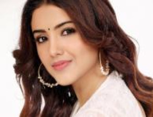 Cute Actress Malavika Sharma's Western And Traditional Dress Are Too Perfect To Be True.