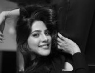 Bigg Boss Famed Actress Nikki Tamboli's Smile Is So Sweet!!! You Cannot Resist Her Smile....