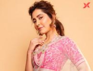 Raashi Khanna at Sanga Tamizhan audio launch Photos
