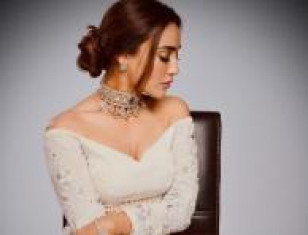 TV Actress Surbhi Jyoti's White Colored Dresses Are On Fire!! She Is Giving Every Girls 