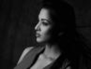 Actress And Model Vidisha Srivastava's Picture Collections That Proves She's So Fashionable!!