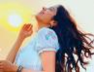 Check Out The Lovely ThrowBack Pictures Of Roohi Actress Janhvi Kapoor