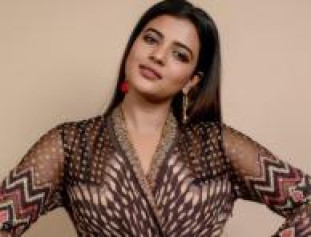 Boomika Movie Actress Aishwarya Rajesh Looks Stunning In Her Latest Photoshoot Pictures