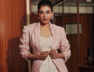 Tollywood's Heart Kajal Aggarwal's Mesmerizing Images On A Pink Jumpsuit !