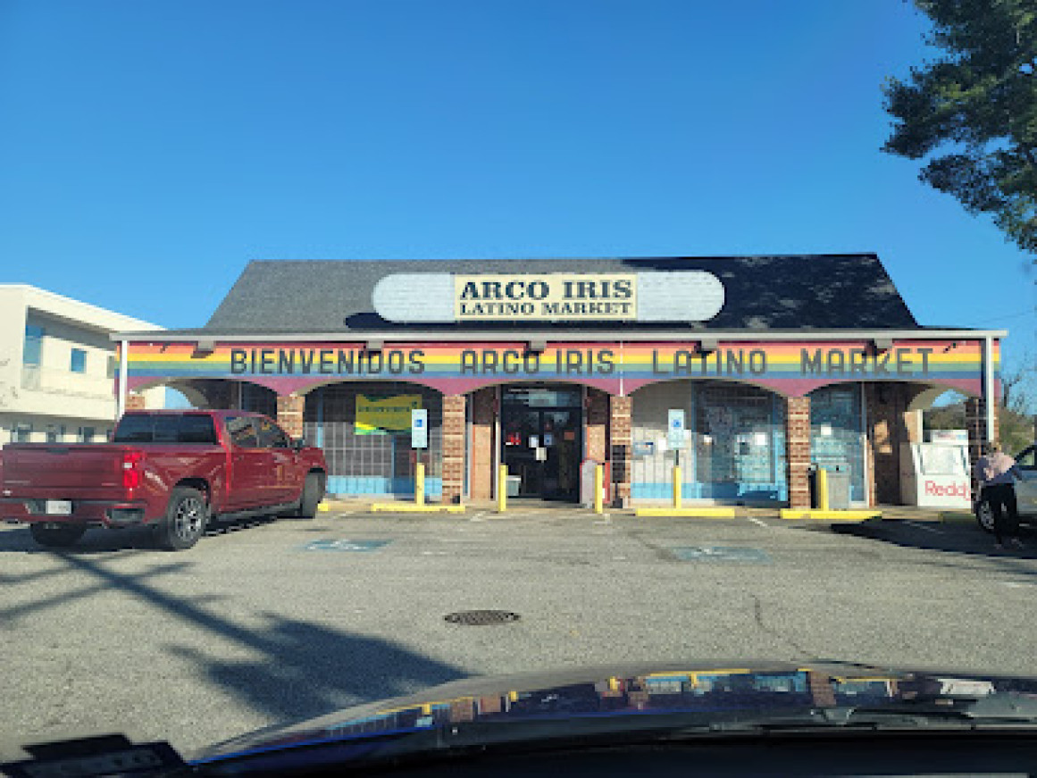 Arco Iris Latino Market