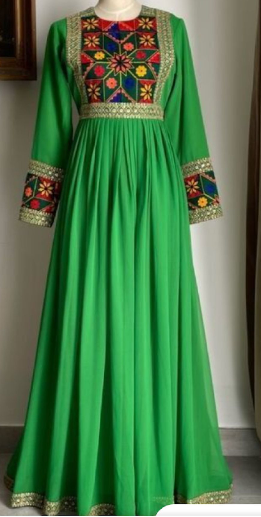 Mina Tailor, Sewing & Alteration( by appointment only)