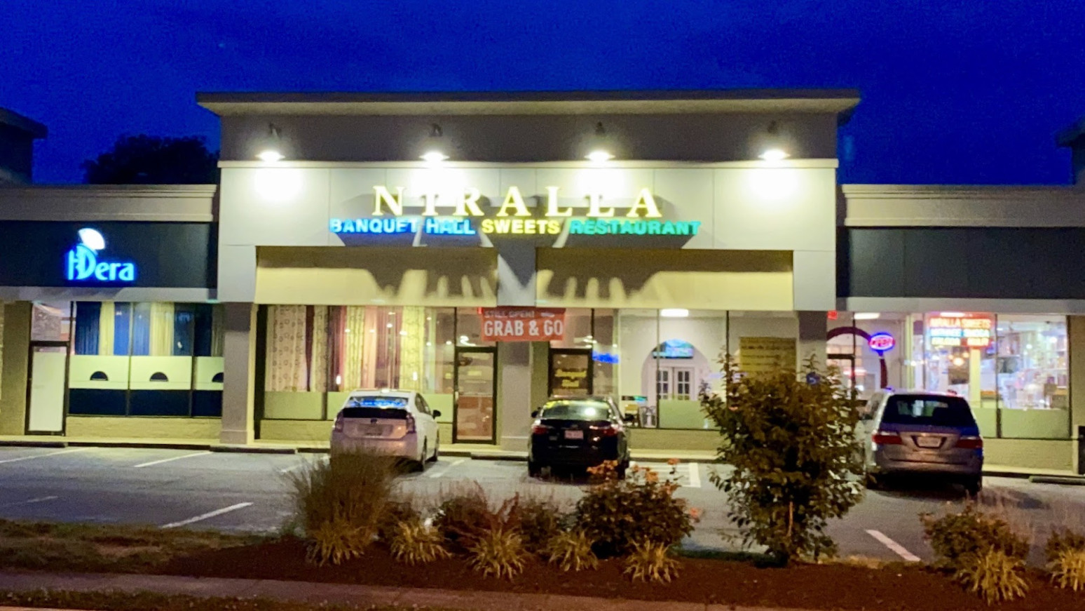 Niralla Restaurant
